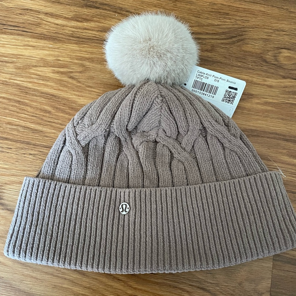 Lululemon Athletica Taupe Cable Knit Pom Beanie
